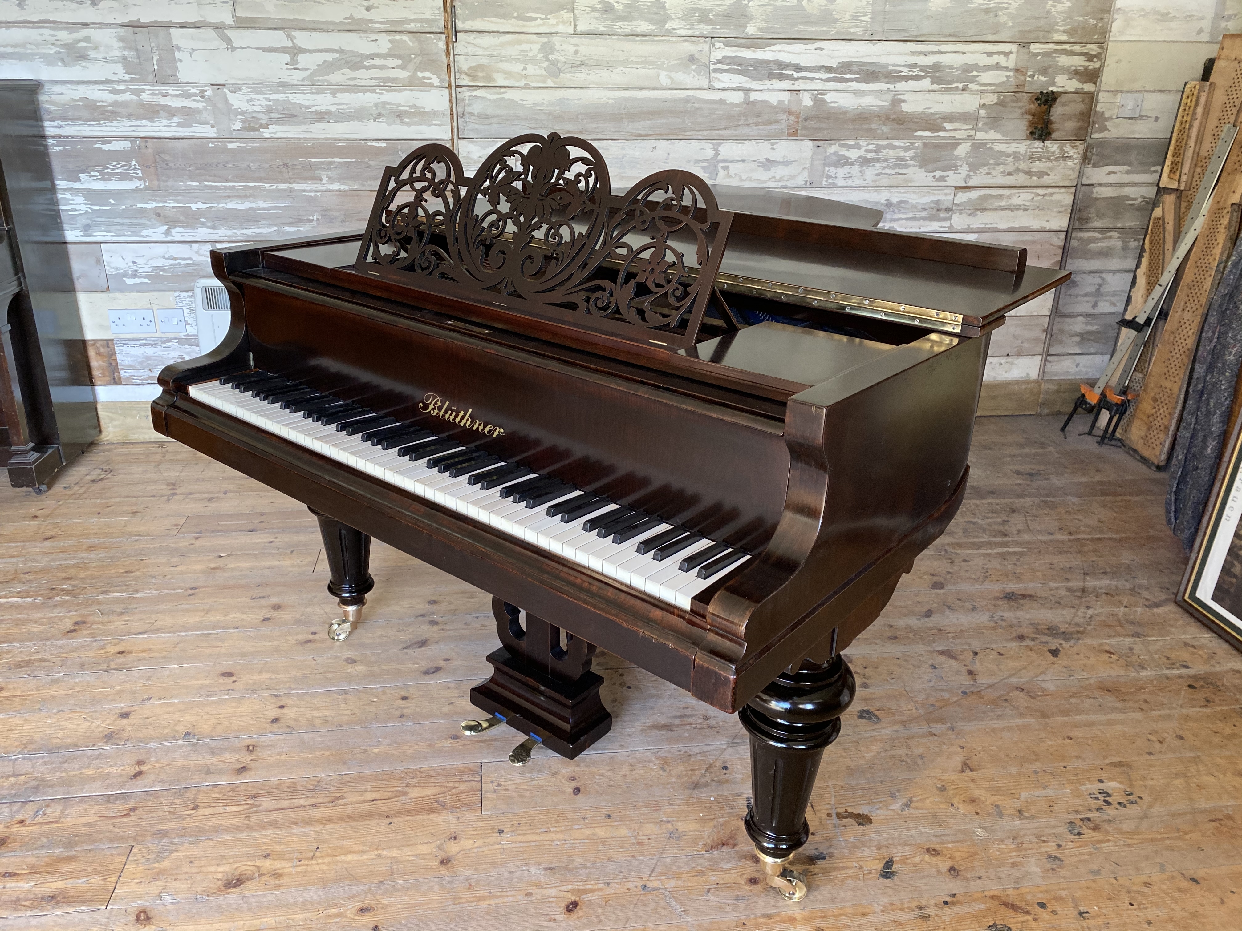 Antique bluthner piano prices discount
